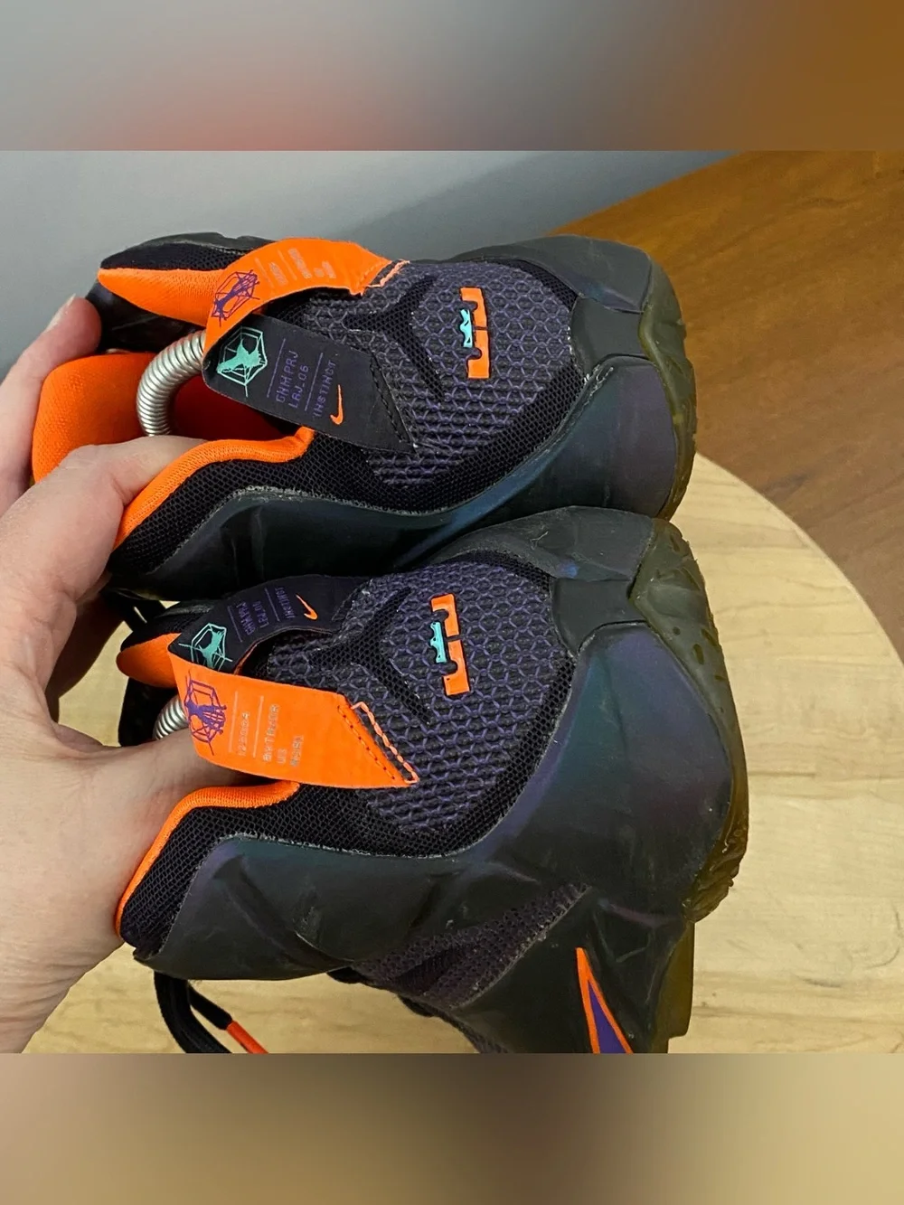 Nike LeBron 12 XII Instinct GS‎ Purple Orange Basketball Shoes 685181-500 Sz 7Y